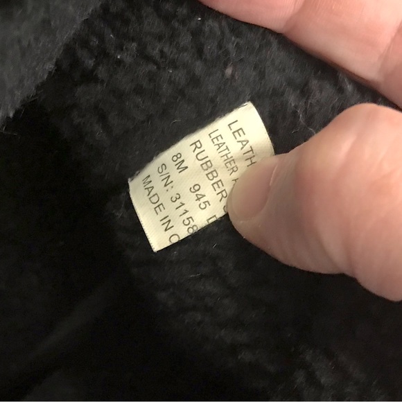 Great condition Tory Burch Angelica faux fur black tassel boots size 8 - Picture 8 of 8